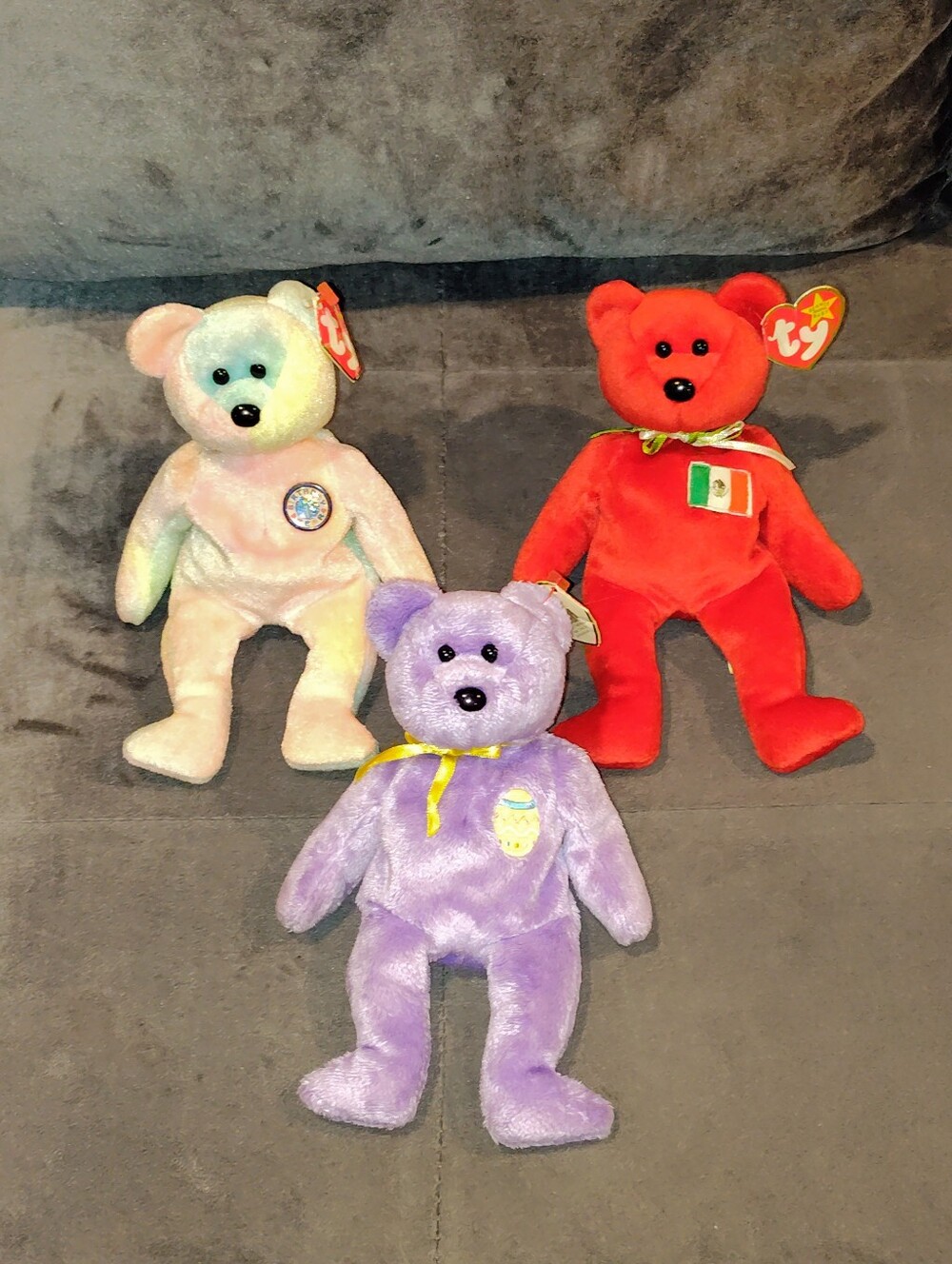 NWT 3 VINTAGE TY TOYS RETIRED BEANIE BABIES BUNDLE EGGS III OSITO BIRTHDAY BEAR